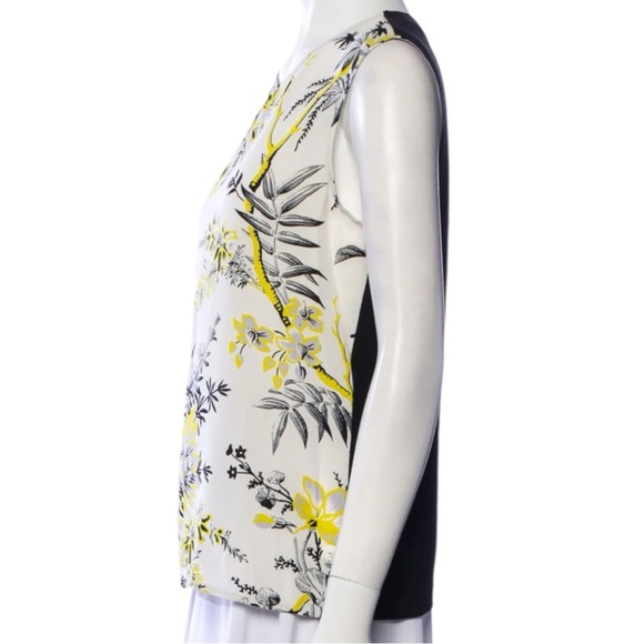 DIANE VON FURSTENBERG Silk Floral Sleeveless Top in Yellow/Black/White Size S - Picture 2 of 6